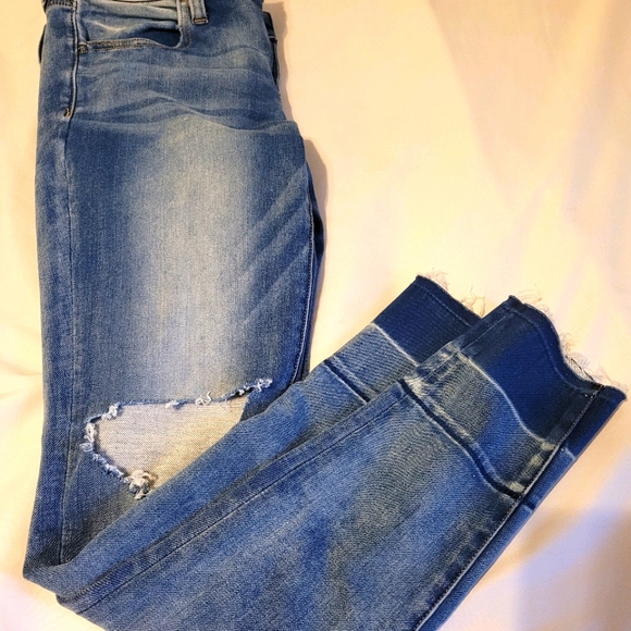 American Eagle Outfitters ( 360° Super Stretch) - Picture 12 of 13